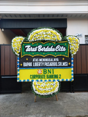 Papan Bunga Duka di Mangga